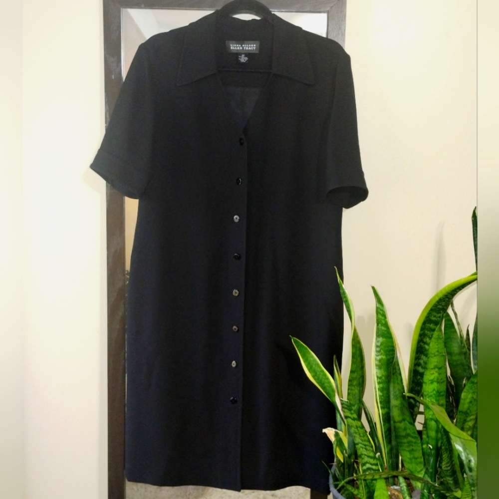 Linda Allard Ellen Tracy Women's Size 10 Dress Black Short Sleeve Button Down